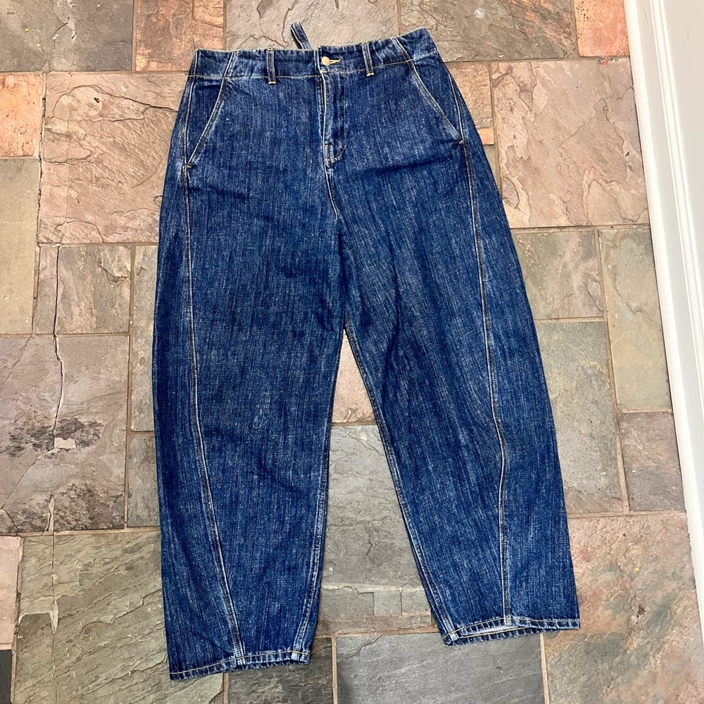 Blue Studio Nicholson Akerman denim. Size 2. Waist 16”, inseam 26” rise 14”
